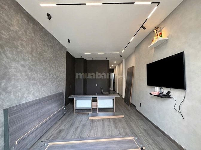 Hẻm xe hơi 489A Huỳnh Văn Bánh. Nhà 5 tầng BTCT
