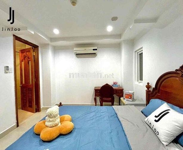 PHÒNG FULL NỘI THẤT - HẦM XE THANG MÁY - GẦN SÂN BAY