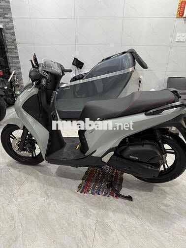 Honda SH 125i 2018 Xám xi măng Zin