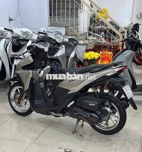 Vario 150 Mẫu Cũ  2018 Nâu Xám Đen.BSTP.Xe đẹp