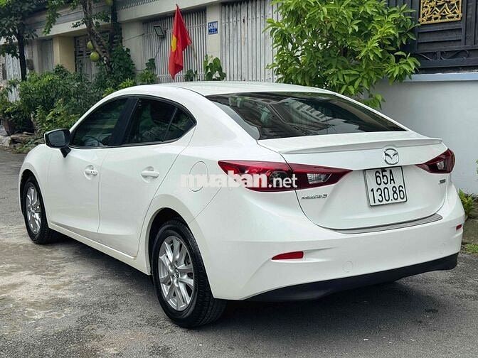 Mazda Mazda 3 2017 Trắng odo 10.000km