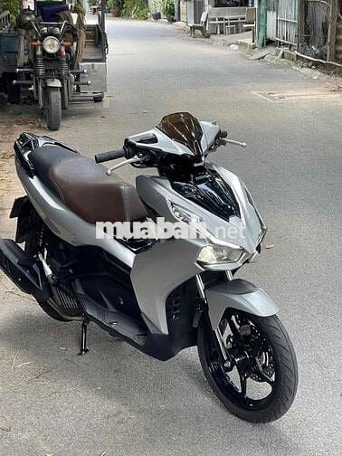 Honda Air Blade 150 ABS Bạc máy móc nguyên zin