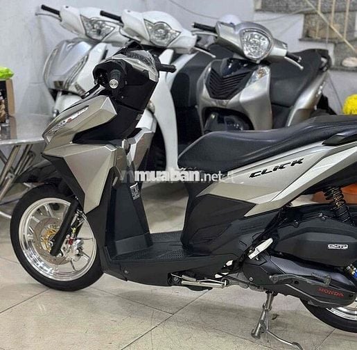 Vario 150 Mẫu Cũ  2018 Nâu Xám Đen.BSTP.Xe đẹp