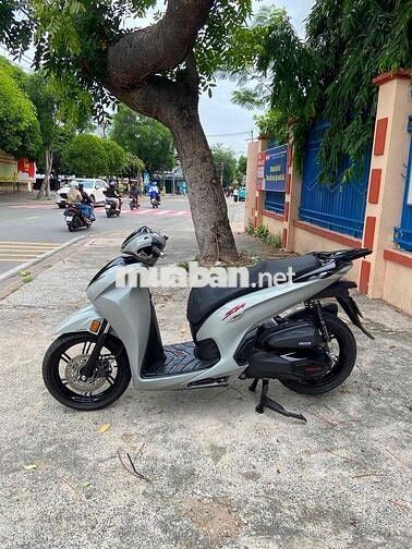 Honda SH350i Xám xi măng Thái Lan