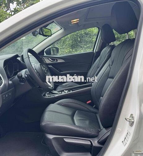 Mazda Mazda 3 2017 Trắng odo 10.000km