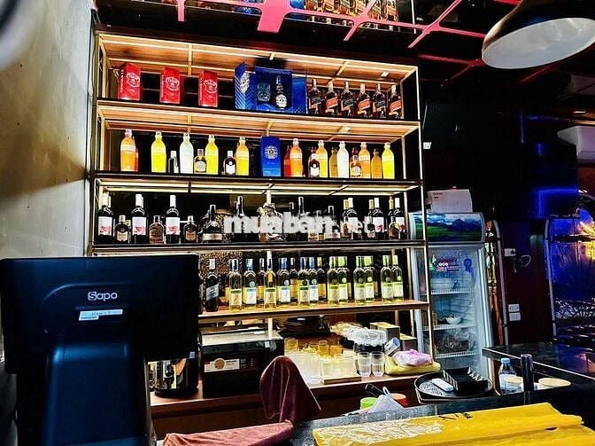 Sang Nhượng Quán Karaoke TIPTOP 189 Quan Hoa, Hà Nội