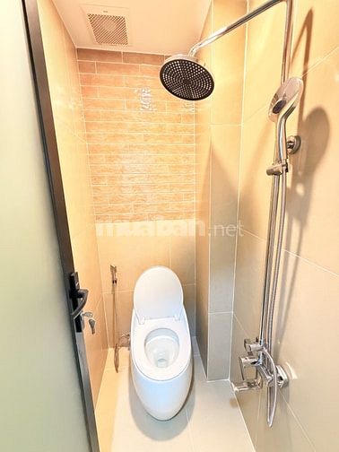 BÁN NHÀ GIÁ RẺ  TRUNG TÂM PHÚ NHUẬN 