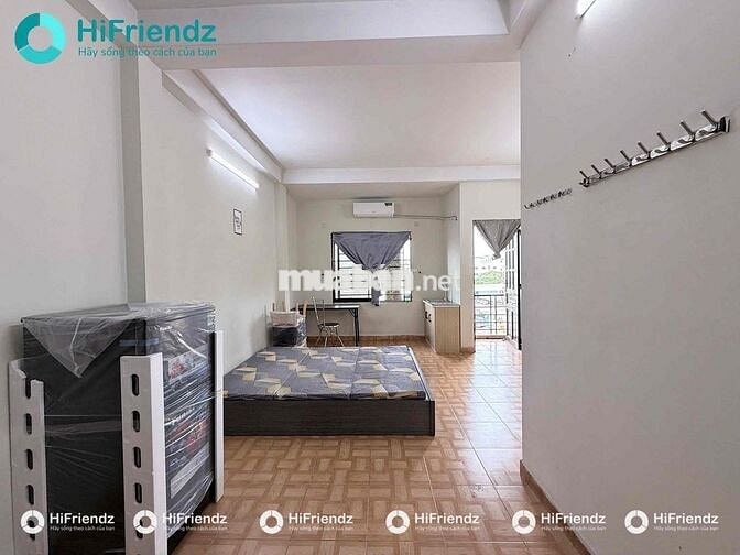 STUDIO BAN CÔNG TRỐNG SẲN ĐẦY ĐỦ NỘI THẤT NGAY KHU CỘNG HOÀ