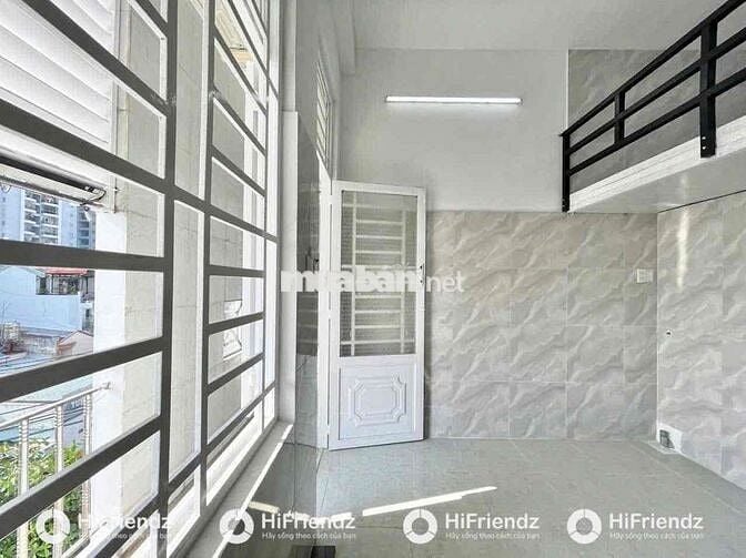 PHÒNG CÓ GÁC MỚI XÂY SẴN NỘI THẤT NGAY ĐH VĂN HIẾN - CÔNG THƯƠNG