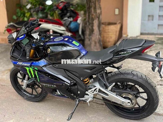 Yamaha R15M 2022 1300 km Đen, Xanh