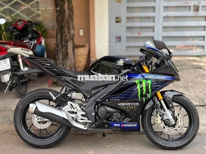 Yamaha R15M 2022 1300 km Đen, Xanh