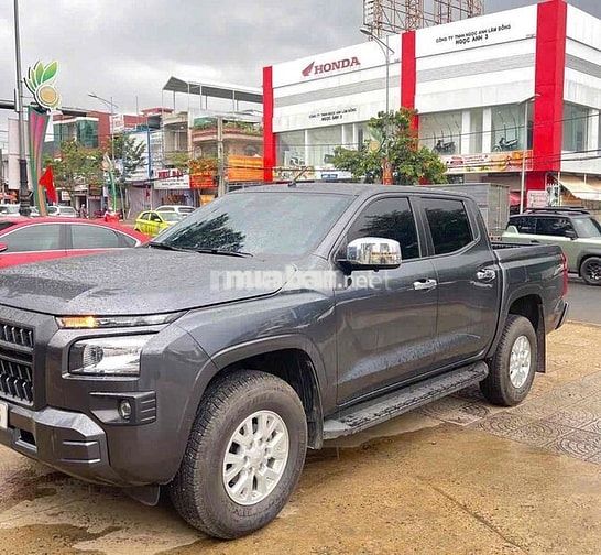 TRITON 2026 lướt trang bị full