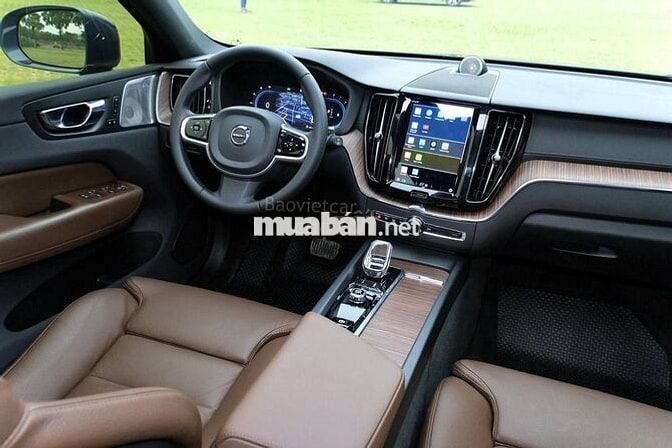 Volvo XC60 2022 Động cơ mới Bản Đủ Nhập Khẩu
