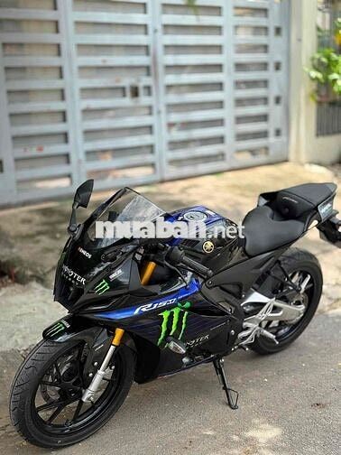 Yamaha R15M 2022 1300 km Đen, Xanh