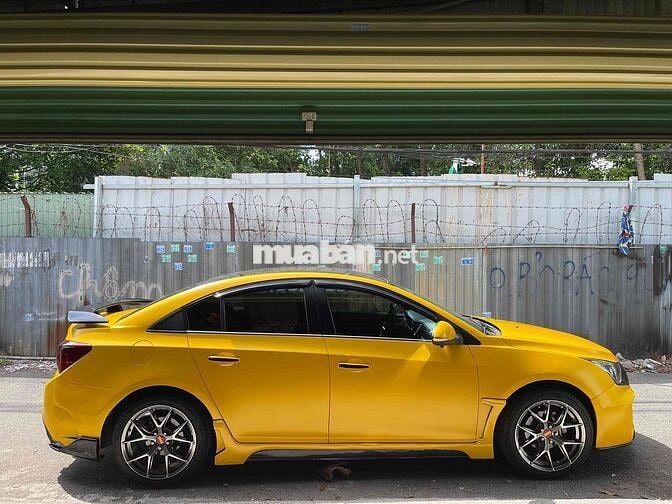 Chevrolet Cruze 2016 Vàng Số sàn 69k km