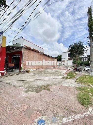 Cho Thuê MB Góc 2MT Rộng 20M Nguyễn Văn Cừ - Cồn Khương