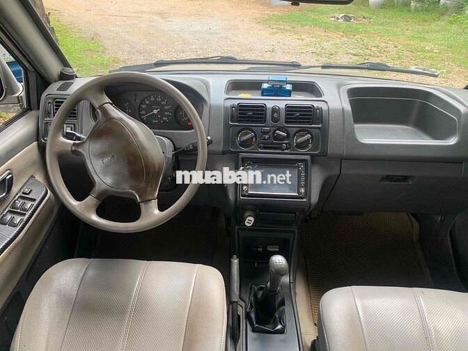 Mitsubishi Jolie Số sàn Bạc 7 chỗ