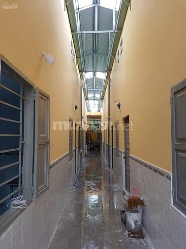 BÁN 2 DÃY PHÒNG TRỌ THU NHẬP CAO – NGANG 9M x 26M – HẺM 7M XE 