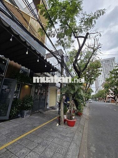 Cho thuê nhà 4 tầng, dtsd 160 m2,01 Lý Thường Kiệt, Hải Châu,  Đà Nẵng