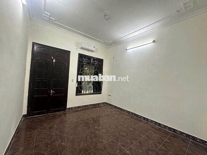 Cho thuê nhà riêng ngõ Trại Cá - Trần Đại Nghĩa -65m2 - 3 tầng