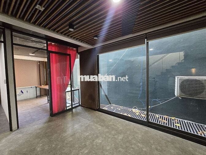 Cho thuê nhà 4 tầng, dtsd 160 m2,01 Lý Thường Kiệt, Hải Châu,  Đà Nẵng