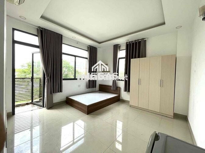 KHAI TRƯƠNG 30P MỚI XÂY GIÁ RẺ CỬA SỔ TRỜI QUA HUFLIT 5P