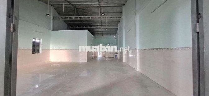 Kho Cho Thuê Ấp 4 Xuân Thới Thượng,300m,17 triệu,đường 10m thông