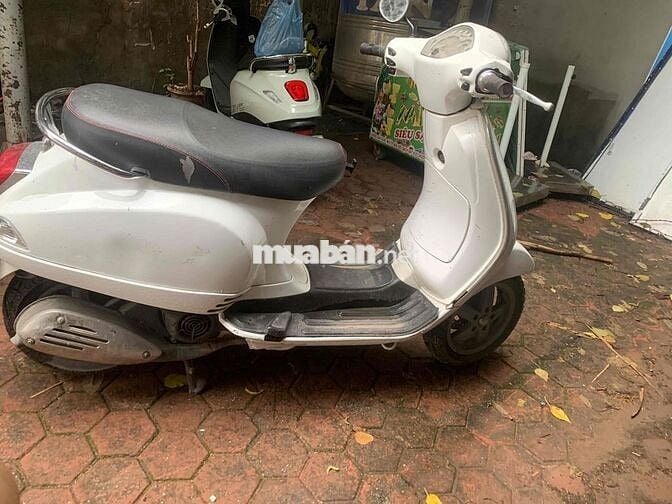 Piaggio Vespa LX 150 2010 Trắng