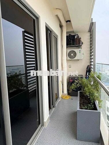 Bán căn hộ 1PN view sông Sky89 Quận 7 - Full nội thất có sổ hồng