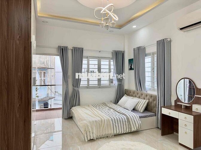 STUDIO FULL NT BAN CÔNG | Gần ĐH SG, Sư Phạm, Y Dược, UEH | TUNG TÂMQ5