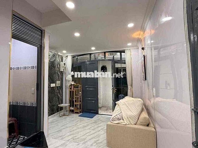 Cho thuê nhà 2pn 3wc full NT quận Bình Thạnh