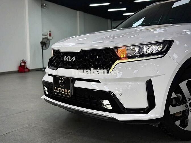 KIA Sorento 2022 2.2L Luxury Trắng 7 chỗ