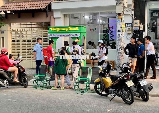 CẦN TUYỂN NHANH NHÂN VIÊN TRÀ SỮA