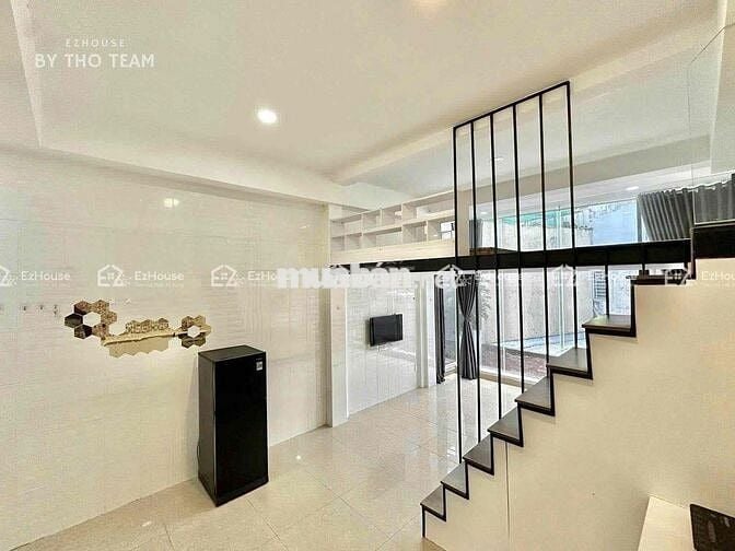 CHO THUÊ CĂN HỘ CỬA SỔ THOÁNG RỘNG 45m2 GIÁ TỐT - CẠNH ĐẠI HỌC UEH Q10