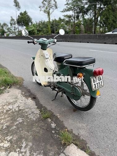 Honda Cub 78 Xanh lá, trắng Cổ điển