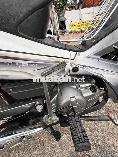 Yamaha Sirius Trắng Số sàn