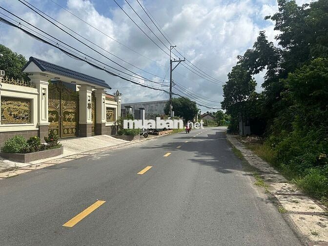 gần 500m2 ngay trung tâm Trảng Bàng cách Tp HCM 5 km 