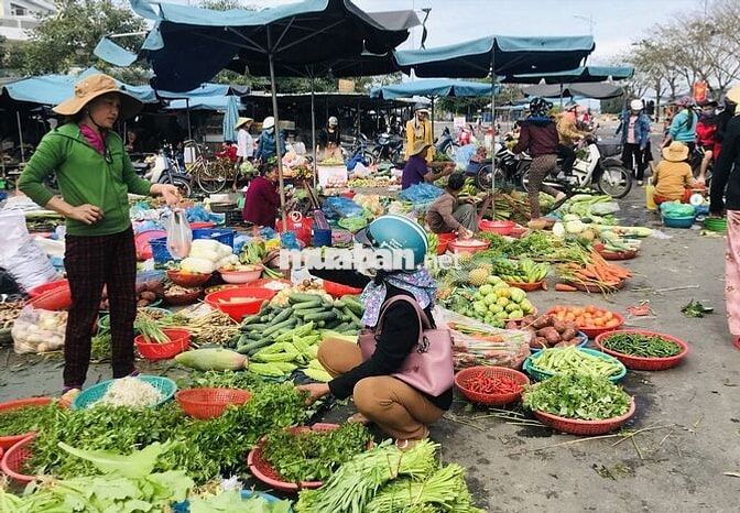 Ngay KCX Linh Trung 3, Lô đất 330m2 (7x45), 850 triệu, sổ riêng
