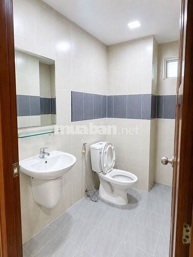 CHO THUÊ CĂN HỘ BABYLON 75M² – 2PN 2WC – NỘI THẤT CƠ BẢN – 11TR5/THÁNG