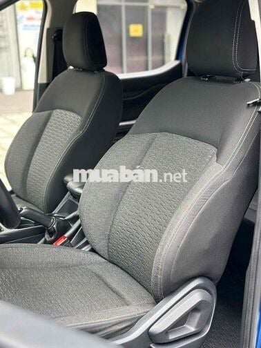 Ford Ranger 2 cầu XLT 4x4 Số Tự động