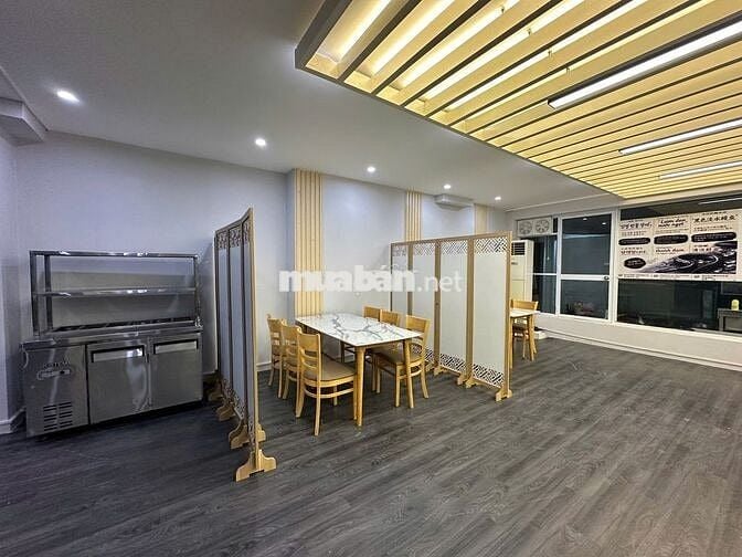 [TUYỂN NHÂN VIÊN NHÀ HÀNG HQ]