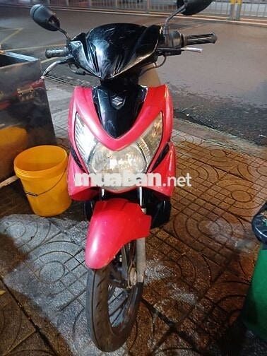 Suzuki Hayate Thể thao màu Đỏ đen