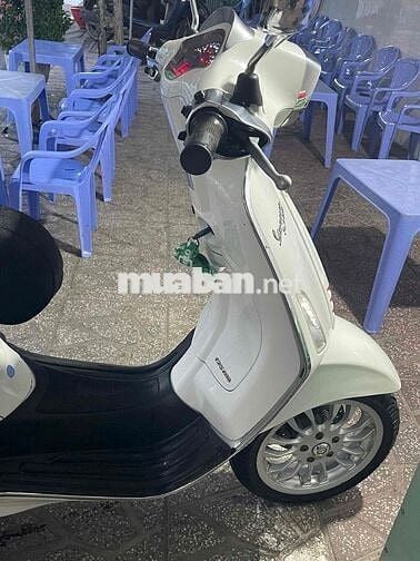 Piaggio Vespa Sprint ABS 2017 Trắng MIỄN CÒ LÁI