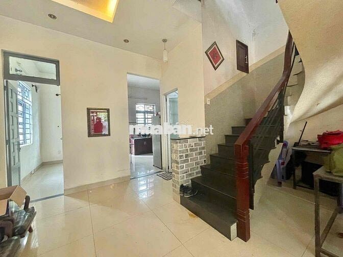 Nhà cho thuê 1 trệt 1 lầu P Trấn Biên ( Bửu Long cũ ) ngay đoàn ca múa