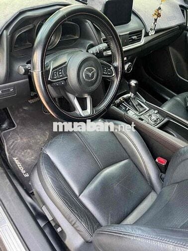 Mazda Mazda 3 2019 Xám Tự động 75.000 km