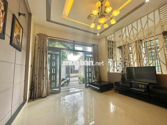 Nhà cho thuê 1 trệt 1 lầu P Trấn Biên ( Bửu Long cũ ) ngay đoàn ca múa