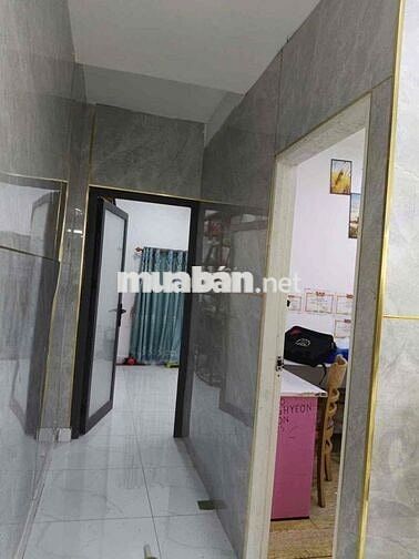 Cho thuê căn nhà,phường Bửu Hòa.  hẻm ô tô , có sân ô tô