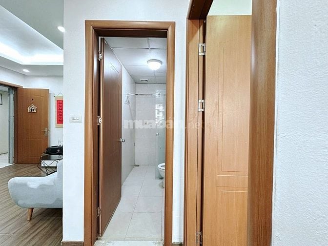GIÁ NÀO CŨNG BÁN căn hộ chung cư Nam TRUNG YÊN 53m2, 2 ngủ, 1 KHÁCH