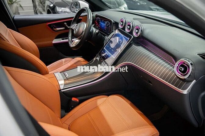 Mercedes GLC200 4 Matic All New 2023 Trắng