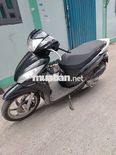 Nhà đi xe Honda Vision FI 2014 Đen BSTP Chíh chủ